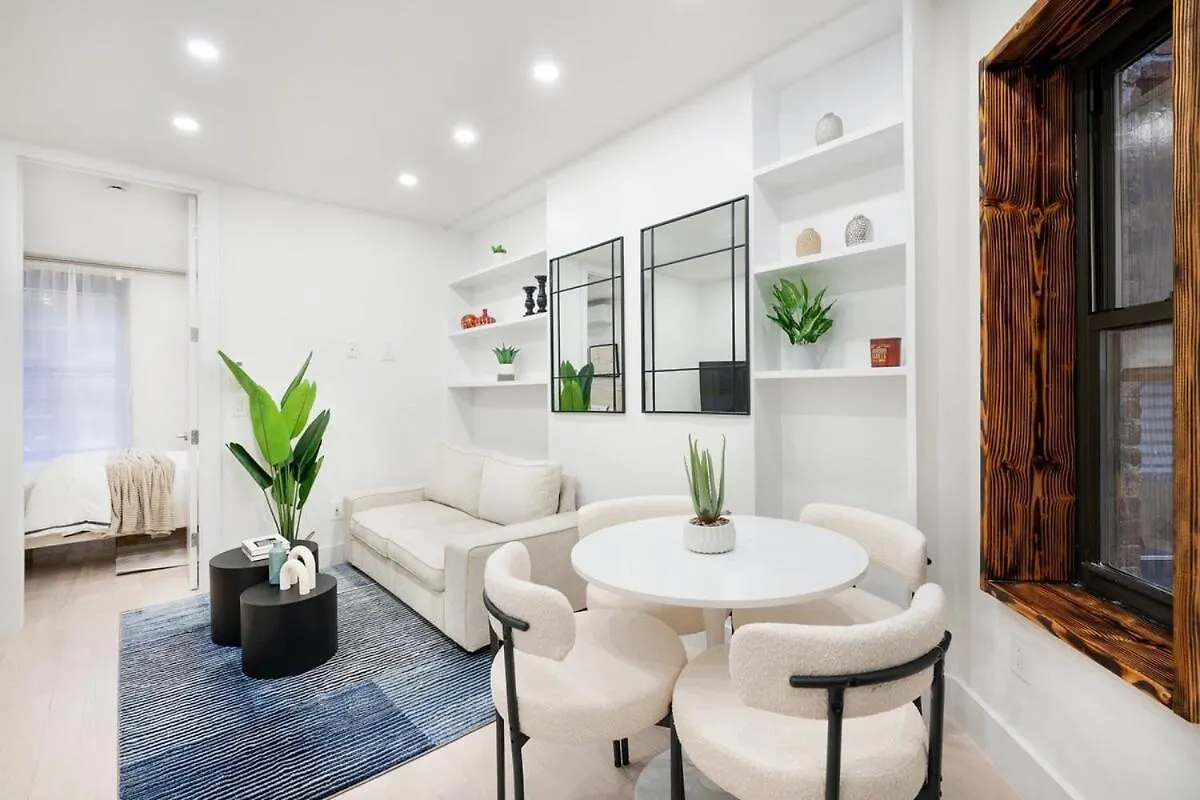 48-4Fw Newly Renovated 2Br Midtown West W&D Apartment New York